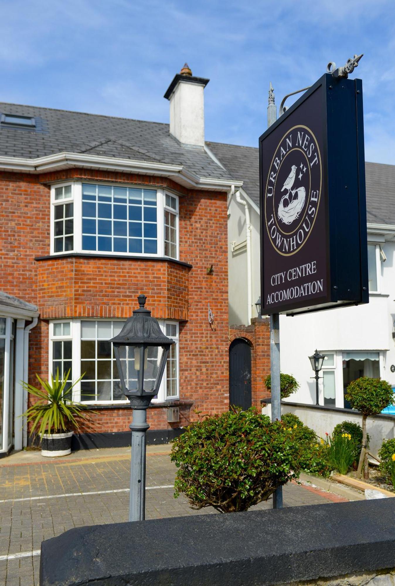 Bed and Breakfast Urban Nest Townhouse Galway Exterior foto